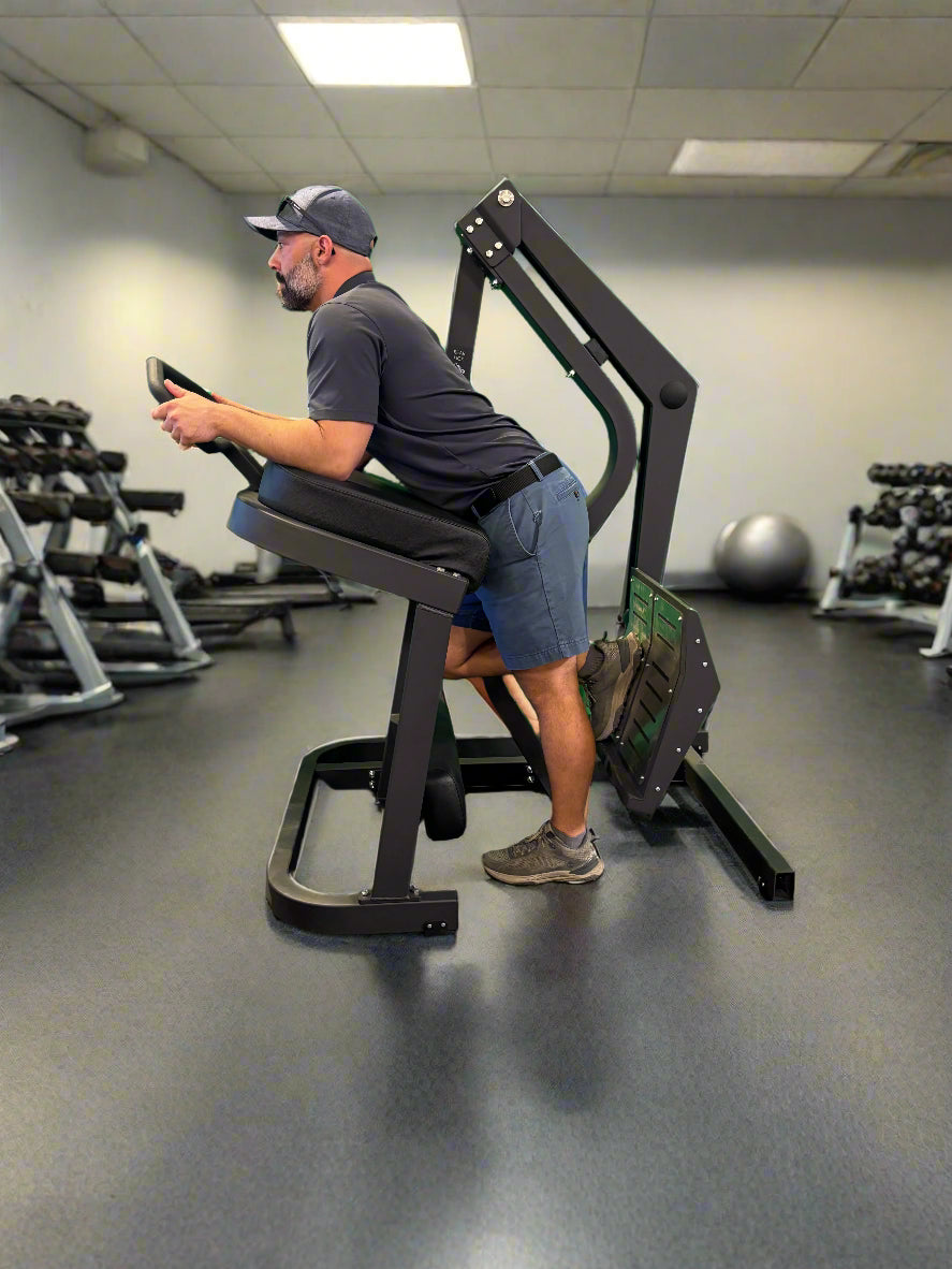 Plate Loaded Glute Kickback Machine (New)