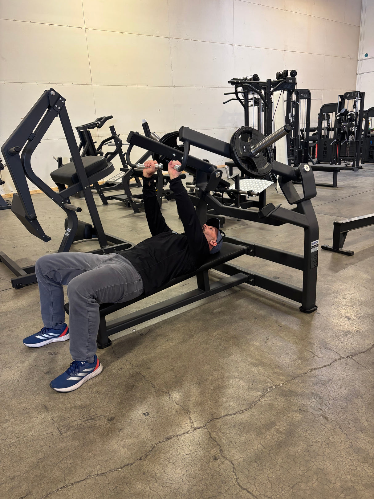 Plate Loaded Iso-Lateral Horizontal Bench Press (New)