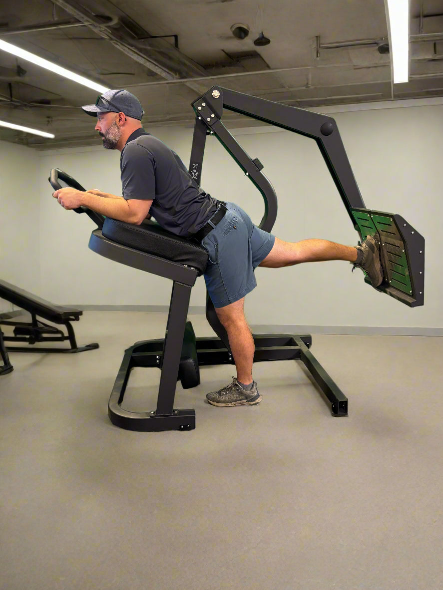 Plate Loaded Glute Kickback Machine (New)