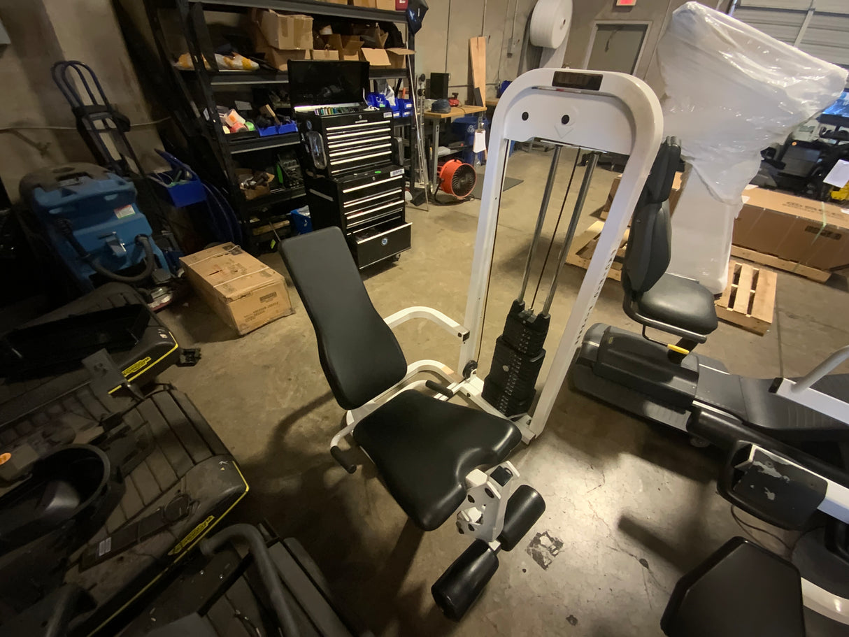 Pacific Fitness Leg Extension ( 150lb Weight Stack) Pre-Owned