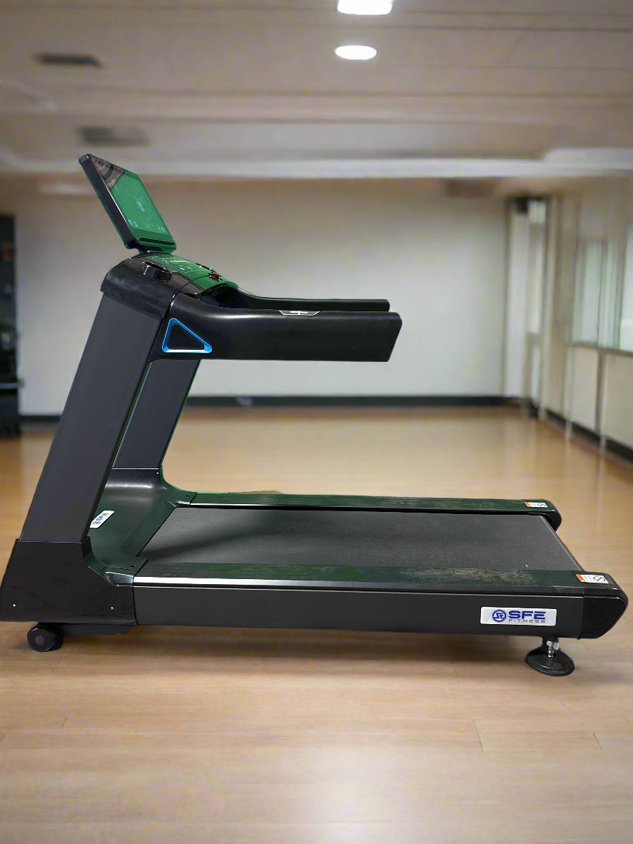 SFE X19 Commercial Treadmill with Touchscreen (New)