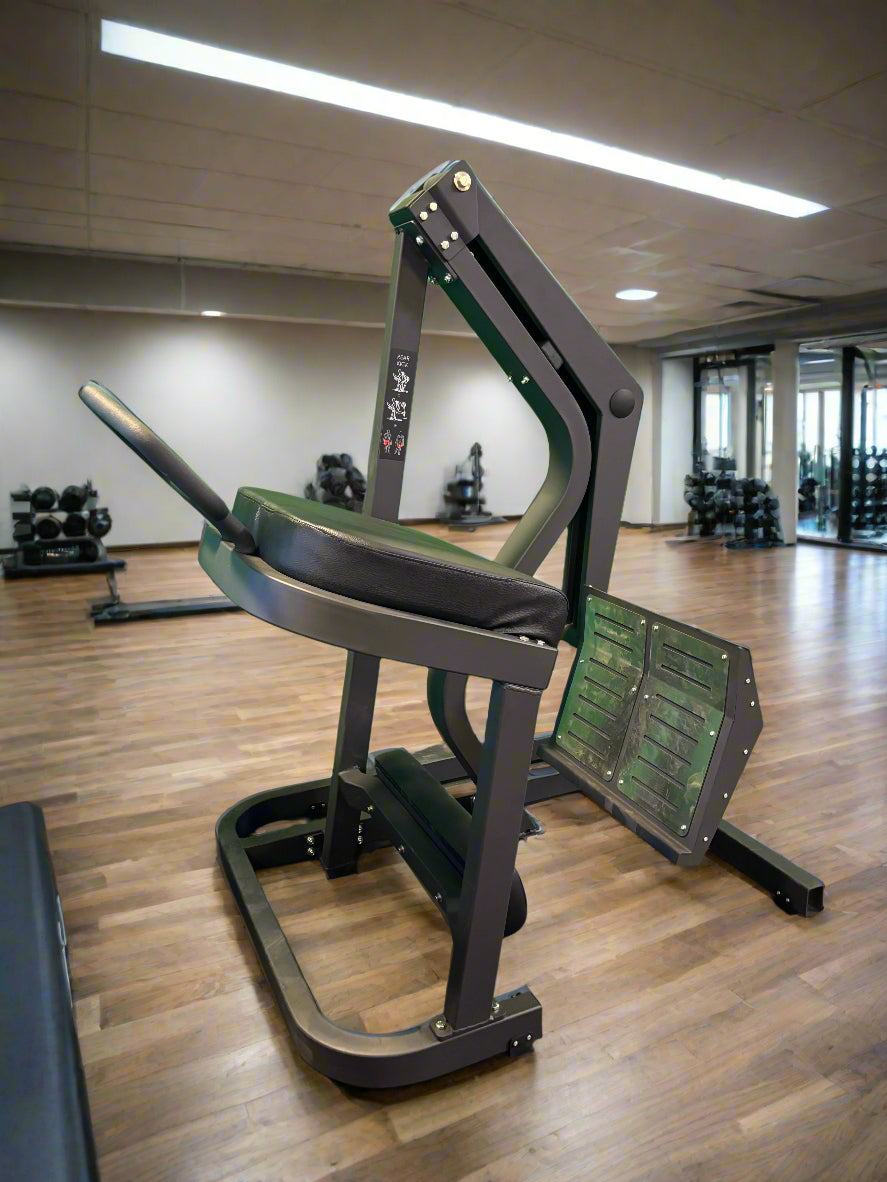 Plate Loaded Glute Kickback Machine (New)