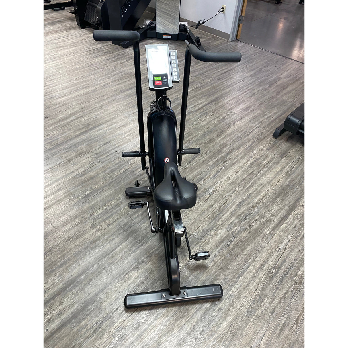 SFE Air Bike w/ Dual Moving Arms & Monitor (New)