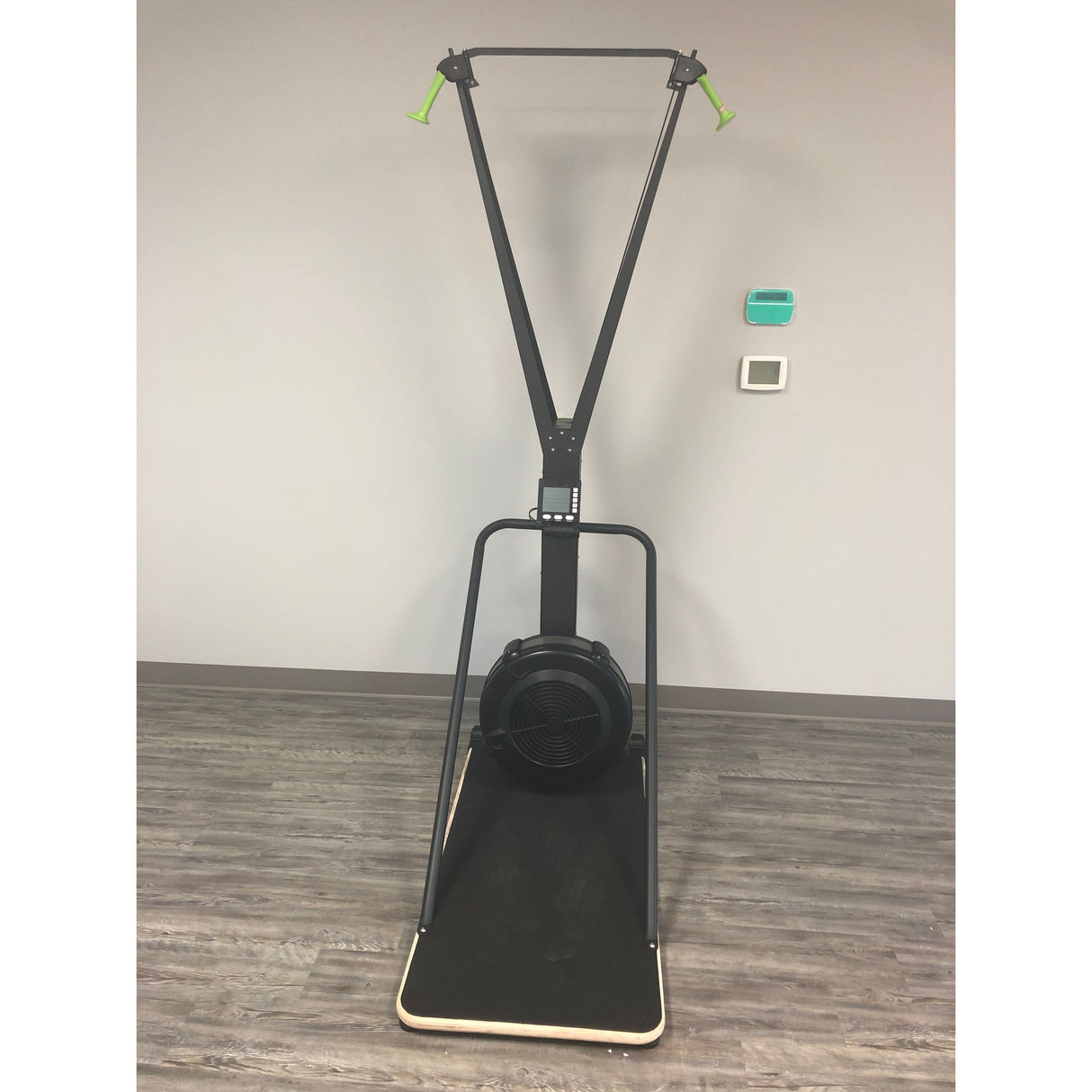 SFE Ski Trainer Machine w/ Platform and Monitor (New)