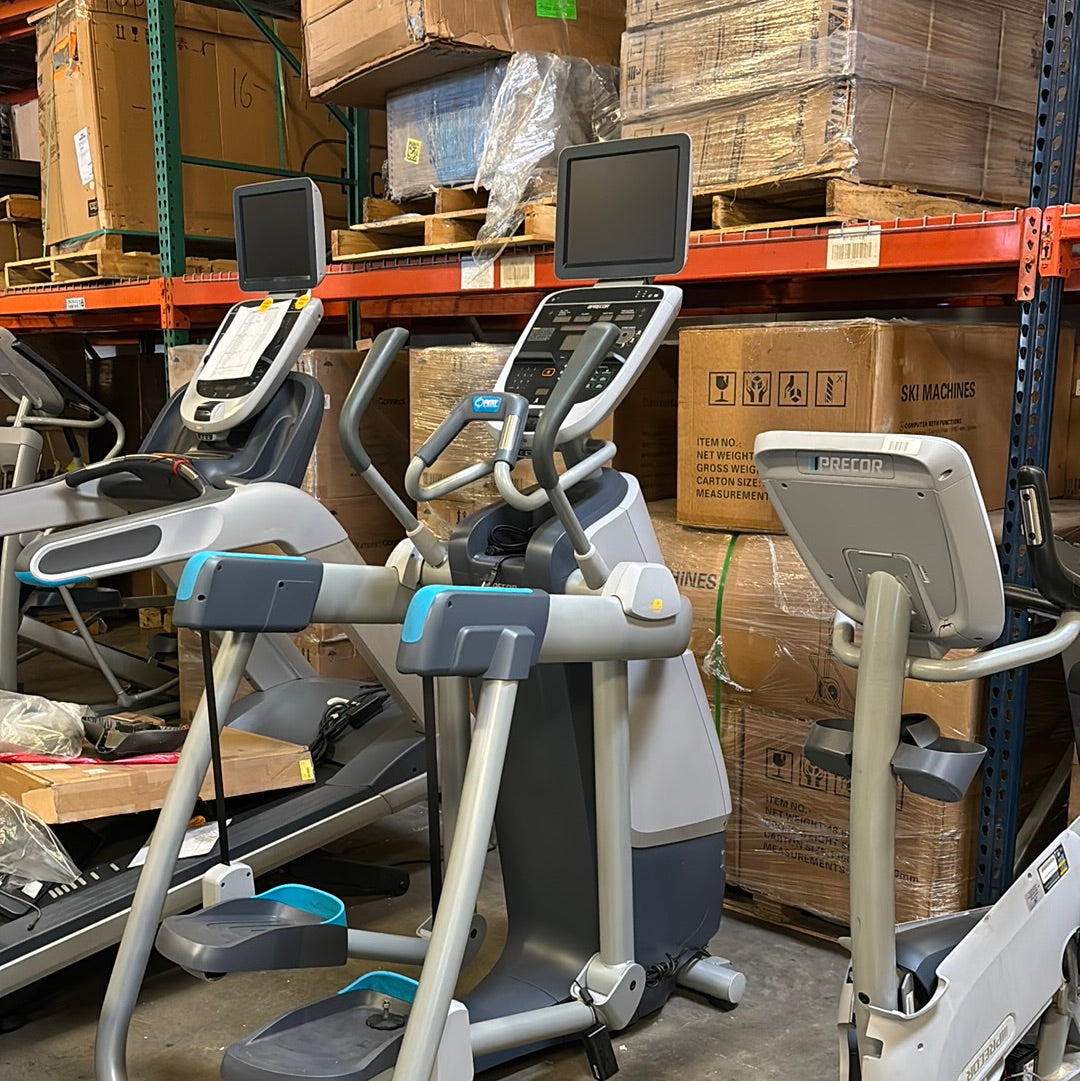Precor AMT 885 with P30 Console and Open Stride (Pre-Owned)