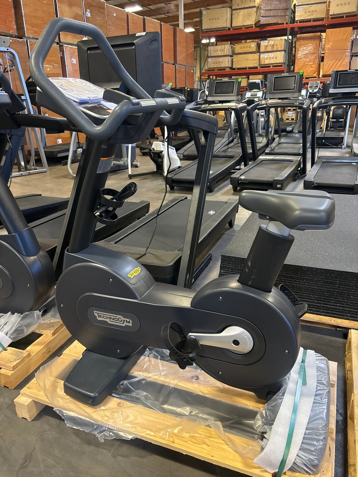 TechnoGym Bike Forma LED Trend (2nd)