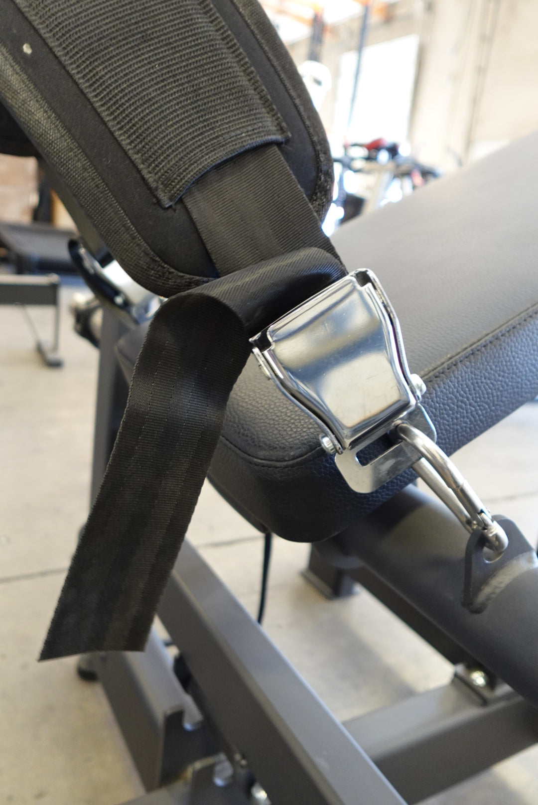 Plate Loaded Hip Thrust Glute Drive Machine (New)