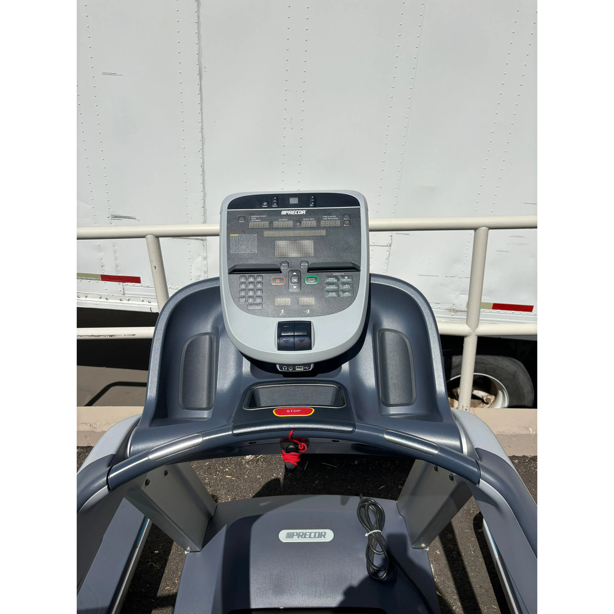 Precor TRM 835 Treadmill (Pre-Owned)